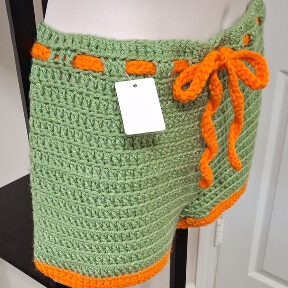 BEACH SHORTS (SML) - Picture 6 of 6